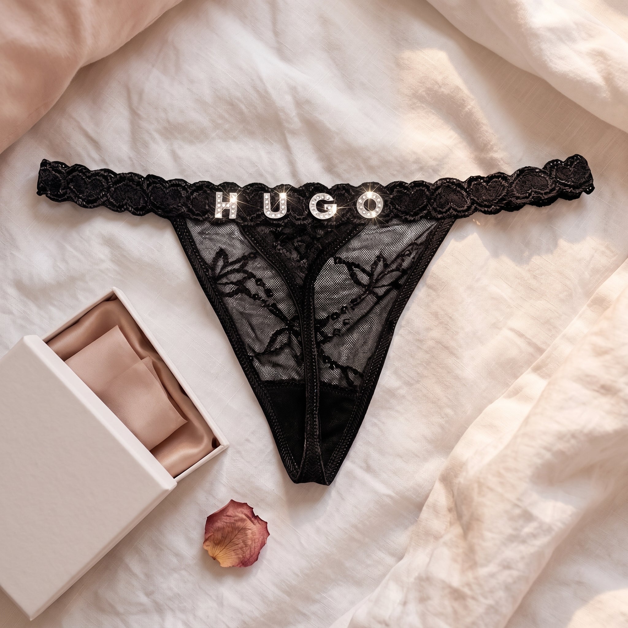 String Personnalisée – Le Cadeau Intime Unique | CamoChic